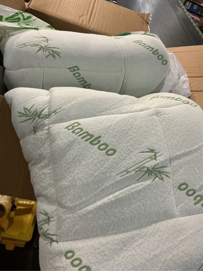 Condition photo showing Good Condition for niagara sleep solution ultra soft queen size mattress topper - rayon derived from bamboo pillow top mattress pad for back pain relief - naturally cooling for hot sleepers, green green queen
