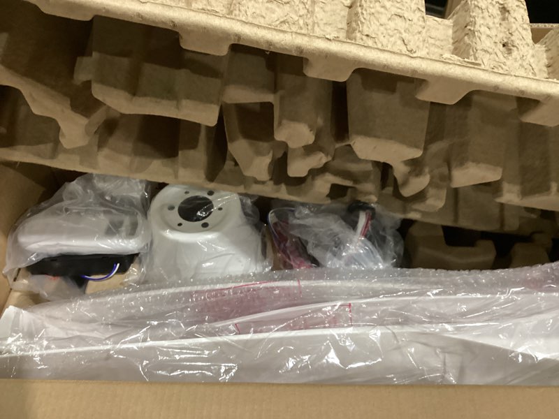 TALOYA ceiling fan with light. 52”