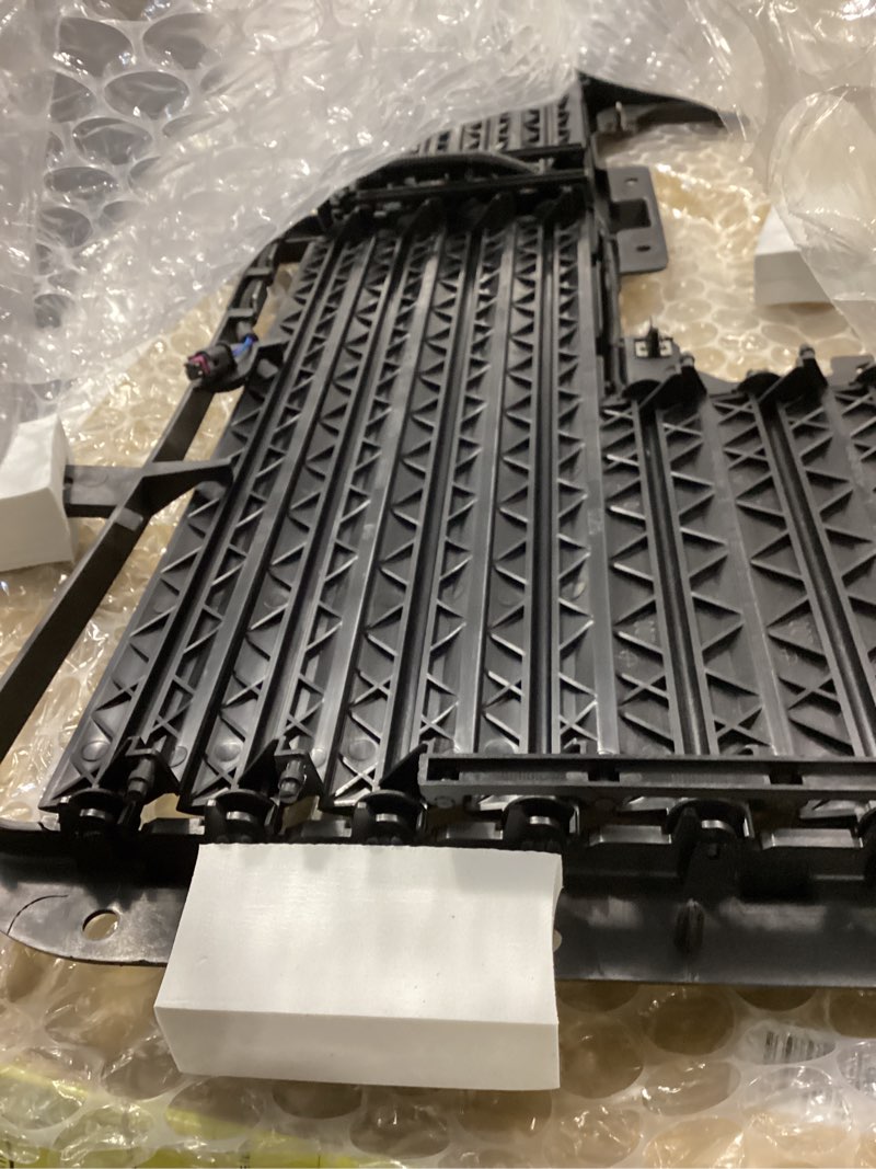 Condition photo showing Good Condition for dorman 601-374 radiator shutter assembly compatible with select chevrolet/gmc models