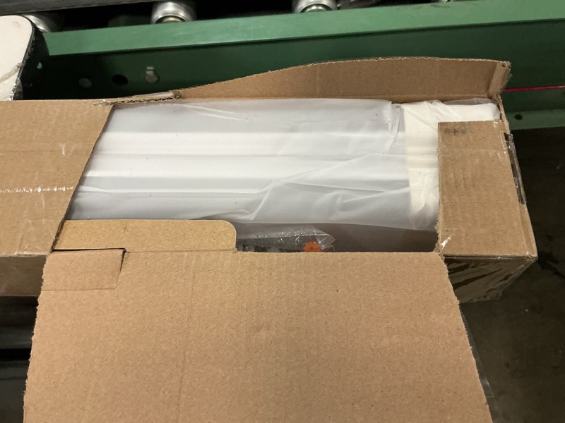 Condition photo showing As Is for Utility LED Shop Light Fixture 4FT 5000K 36W 3600LM Linkable Waterproof Closet Under Cabinet Ceiling LED Tube Light for Garage Kitchen Bathroom Workbench Office (2 Pack) White 4FT-2PCS