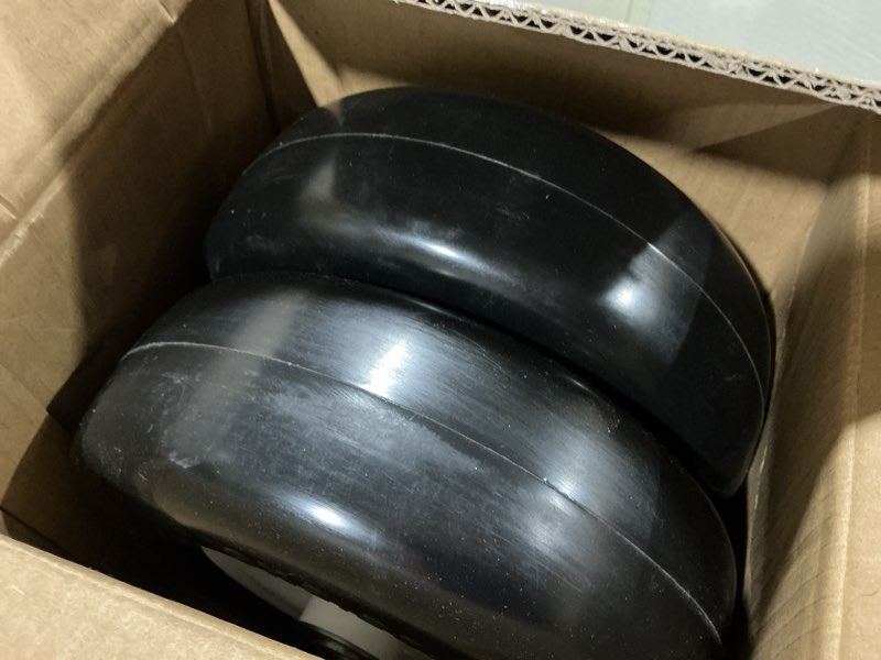 Condition photo showing Good Condition for gicool 9x3.50-4 zero turn mower flat free tire and wheel assembly (2-pack), smooth tread front tires for ztr mowers, adjustable centered hub length 3.5"-4"-4.5"-5", 3/4" & 5/8" bearing bore 9x3.50-4 flat free (smooth tread)