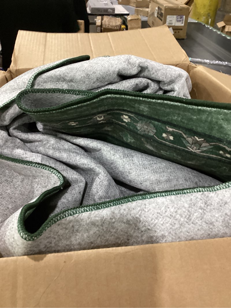 Condition photo showing As Is for unknown condition area rugs 10x14 living room rug: washable rug soft vintage distressed floral carpet indoor non-slip stain resistant large carpets for bedroom dining room farmhouse nursery home office deep green deep green 10' x 14' (rectangular)