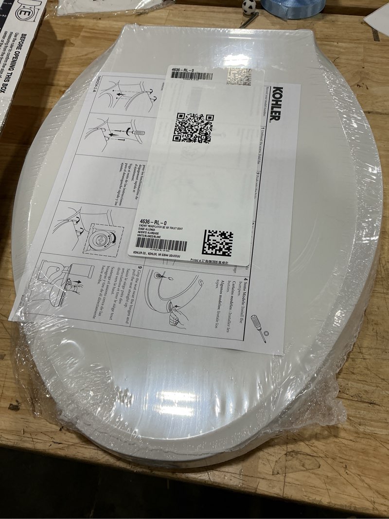 Condition photo showing New/Like New for kohler 4639-rl-0 cachet readylatch round toilet seat soft close, white white round ready latch
