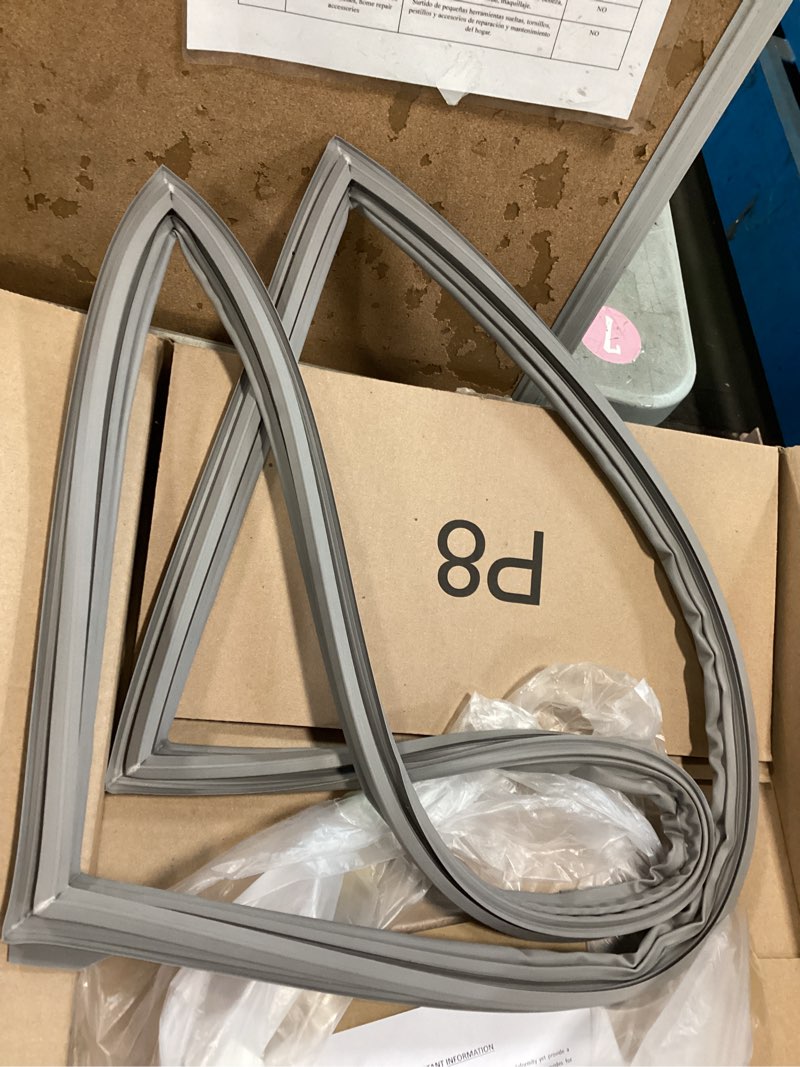 https://lotting-media.assets.bidfta.com/lotting_17280a2d-5427-4a31-ab9f-a95ada6719a4