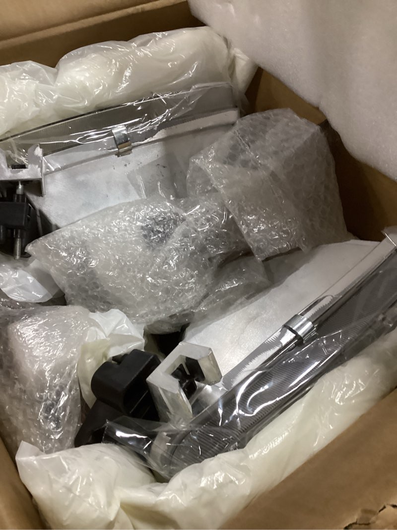 Condition photo showing New/Like New for Headlight Assembly with Corner Light Compatible with Nissan Xterra 2000 2001, Chrome Housing Clear Lens Halogen Headlamp for 26010-3S525 26060-3S525 26120-7Z425 26125-7Z425, 4Pcs without Bulbs Clear Lens With Corner Lights