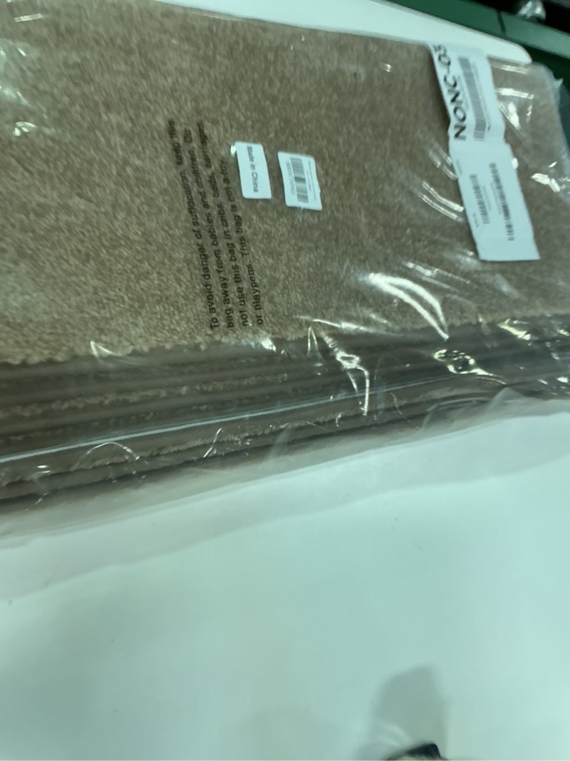 https://lotting-media.assets.bidfta.com/lotting_17413b33-bc94-4ec9-836e-1fcb9b2216ac