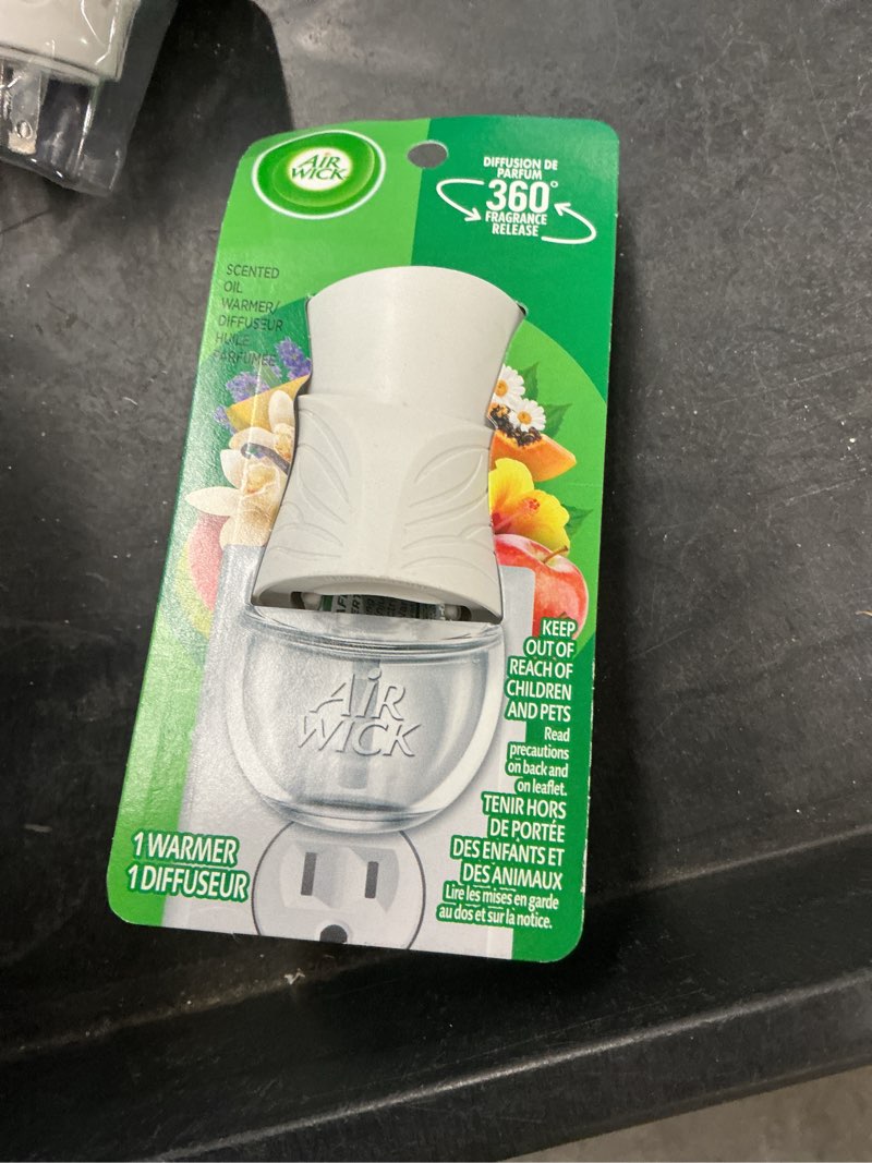 Condition photo showing New/Like New for air wick unscented scent air freshener oil warmer solid 1 pk