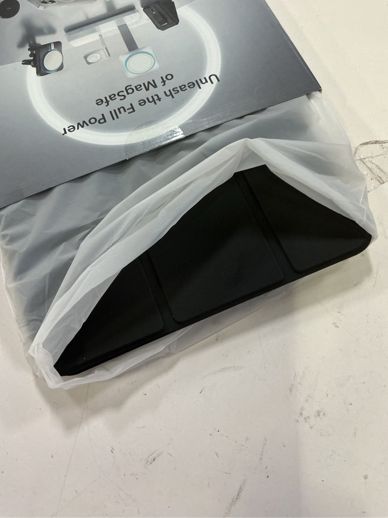 Condition photo showing Good Condition for ESR for iPad Air 11 Inch Case M3/M2 (2025/2024), iPad Air 5th/4th Gen (2022/2020), Powerful Magnetic Attachment, Slim Trifold Stand Case, Auto Wake/Sleep, Durable Protection, Black