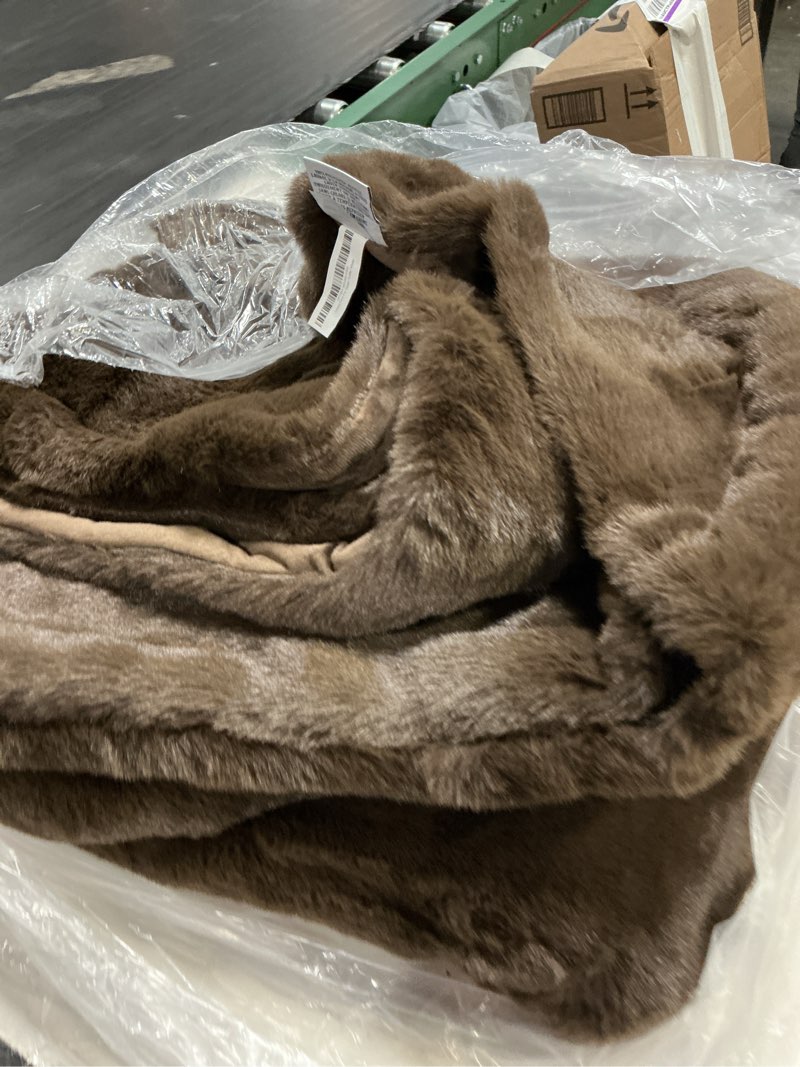 Condition photo showing Good Condition for quince lauxury faux fur throw 60”x80” truffle