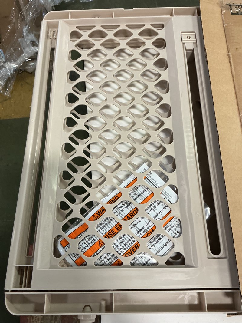 Condition photo showing Good Condition for Toddleroo by North States 42” Wide Supergate Ergo Baby Gate, Made in USA: For Doorways or stairways. Includes Wall Cups. Pressure or Hardware Mount. 26” - 42” Wide (26" Tall, Sand) (B01HG7E5R8)