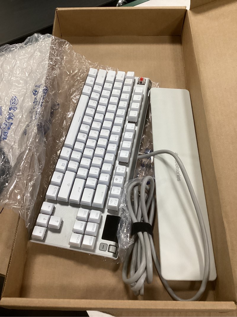 SteelSeries Apex 7 TKL Compact Mechanical Gaming Keyboard – OLED Smart Display – USB Passthrough and