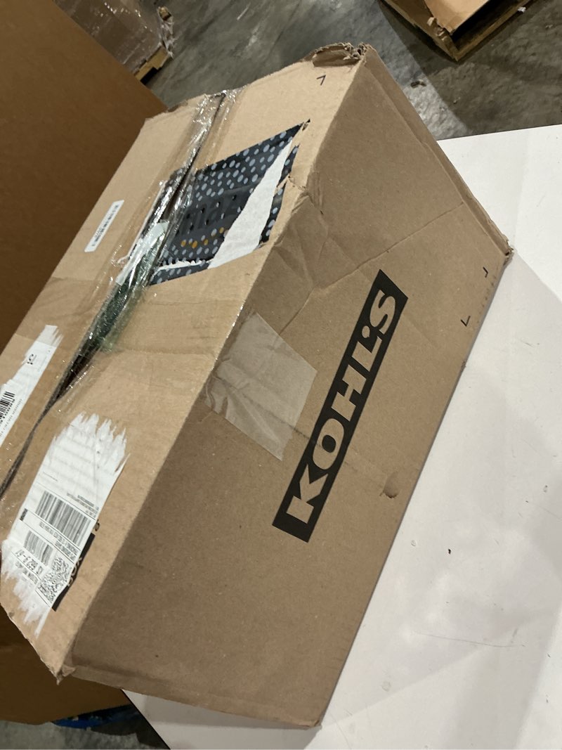 https://lotting-media.assets.bidfta.com/lotting_1767f3ad-3c0f-41fd-b416-f7e541a04491