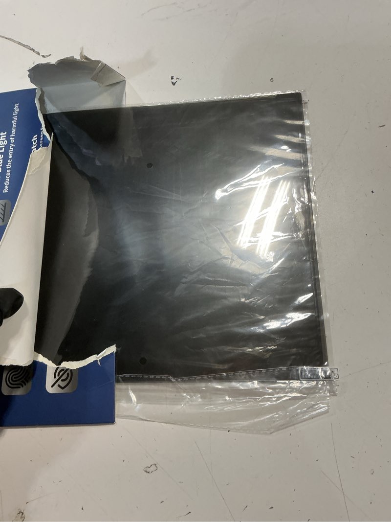 Condition photo showing Good Condition for 2 pack 21.5 inch privacy screen for computer monitor, eye protection anti glare computer screen cover, removable anti-scratch computer screen privacy shield for 21.5'' 16:9 aspect ratio monitors 2 pack 21.5 inch privacy screen (16:9?