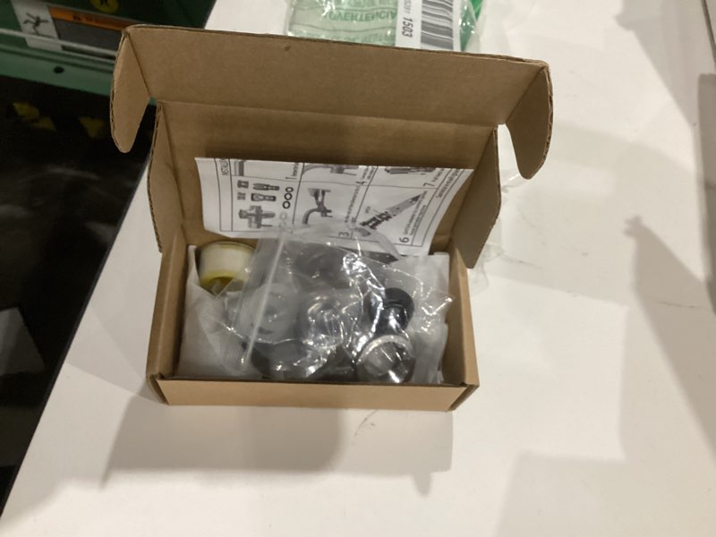 Condition photo showing New/Like New for brass faucet diverter valve with quick connection, faucet diverter valve from sink to garden hose/shower hose, washing machine/dishwasher,for bathroom/kitchen (chrome)