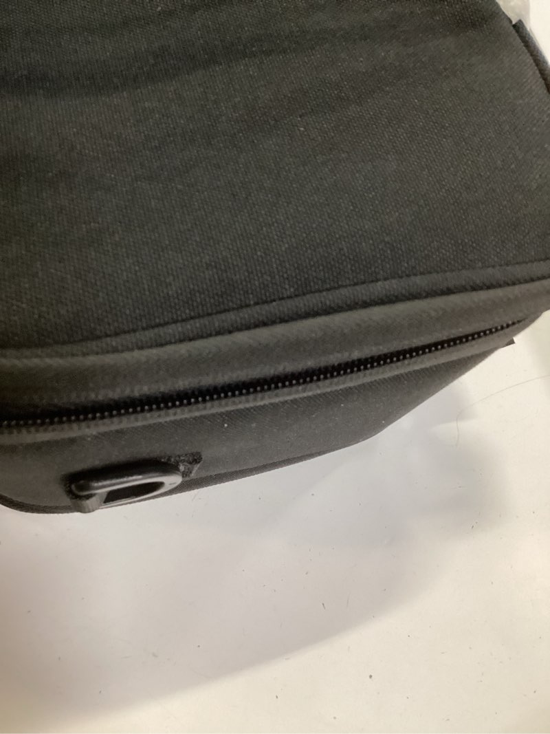 Condition photo showing Good Condition for stouchi game changer mounting kit, all-in-one soft fabric fence mount bag with anti-glare shade & storage, portable fence mount for baseball softball tennis, compatible with iphone/gopro/mevo start