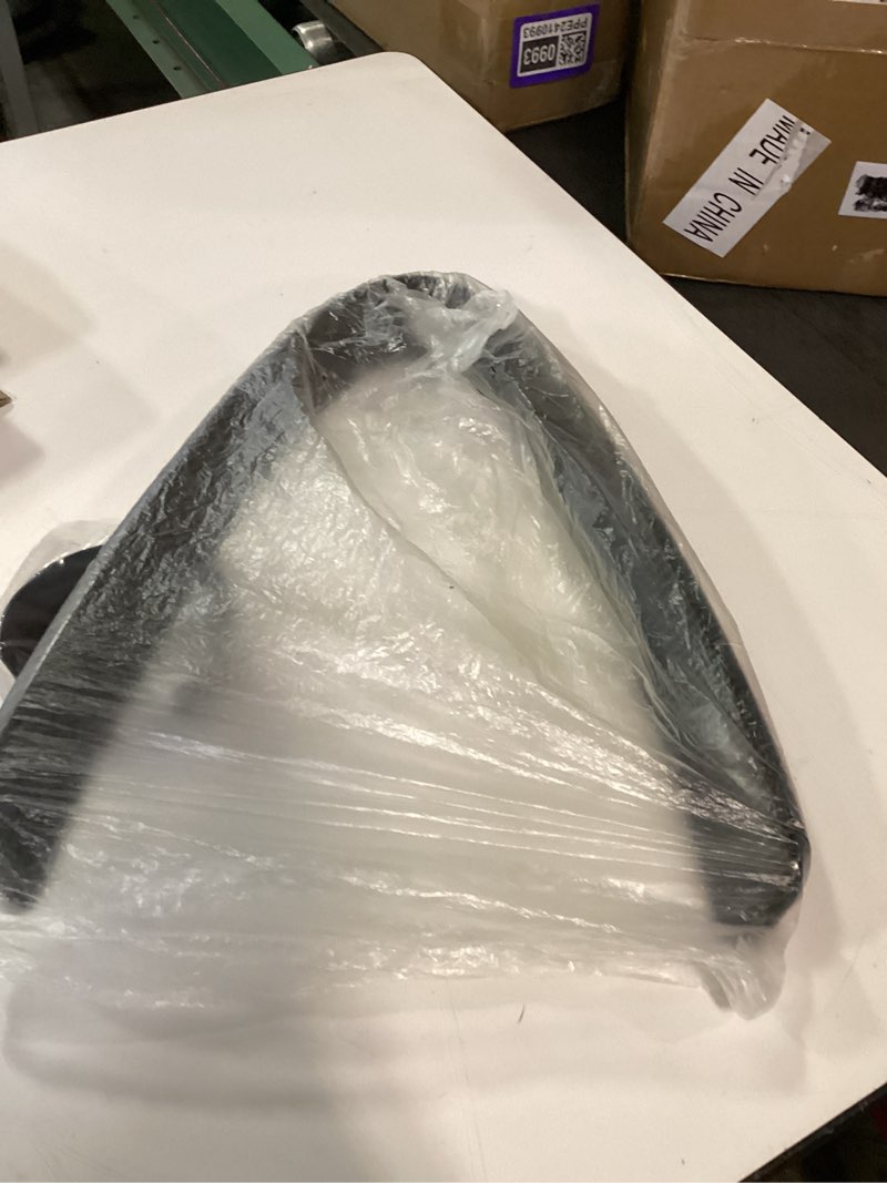Condition photo showing As Is for LLKUANG Carbon Fiber Style Front Grille Decoration Frame For Alfa Romeo Giulia 2017-2020 (NOT FIT Quadrifoglio!!!)