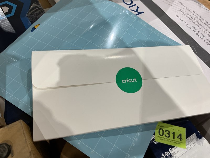 Cricut Explore 4 Electric Die Cutting Tool/Cutting Machine/Seashell