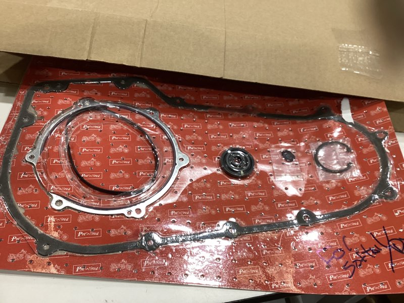 Condition photo showing Good Condition for 2006-2017 softail & dyna primary gasket kit clutch cover seal for harley 2007-2017 softail and 2006-2017 dyna fxd models, 7 pcs