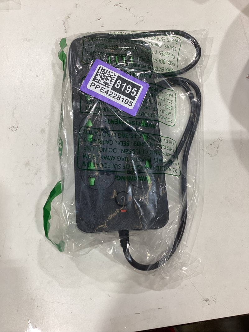 Condition photo showing New/Like New for Flat Plug Extension Cord, Universal Power Strip with 6 Outlets 4 USB 2 USB C Ports, 3.1A Fast Charge?Overload Protection, 3000w, 110-240v, Plug Adapter for Home Office Overseas Travel Essentials Black US Flat Plug