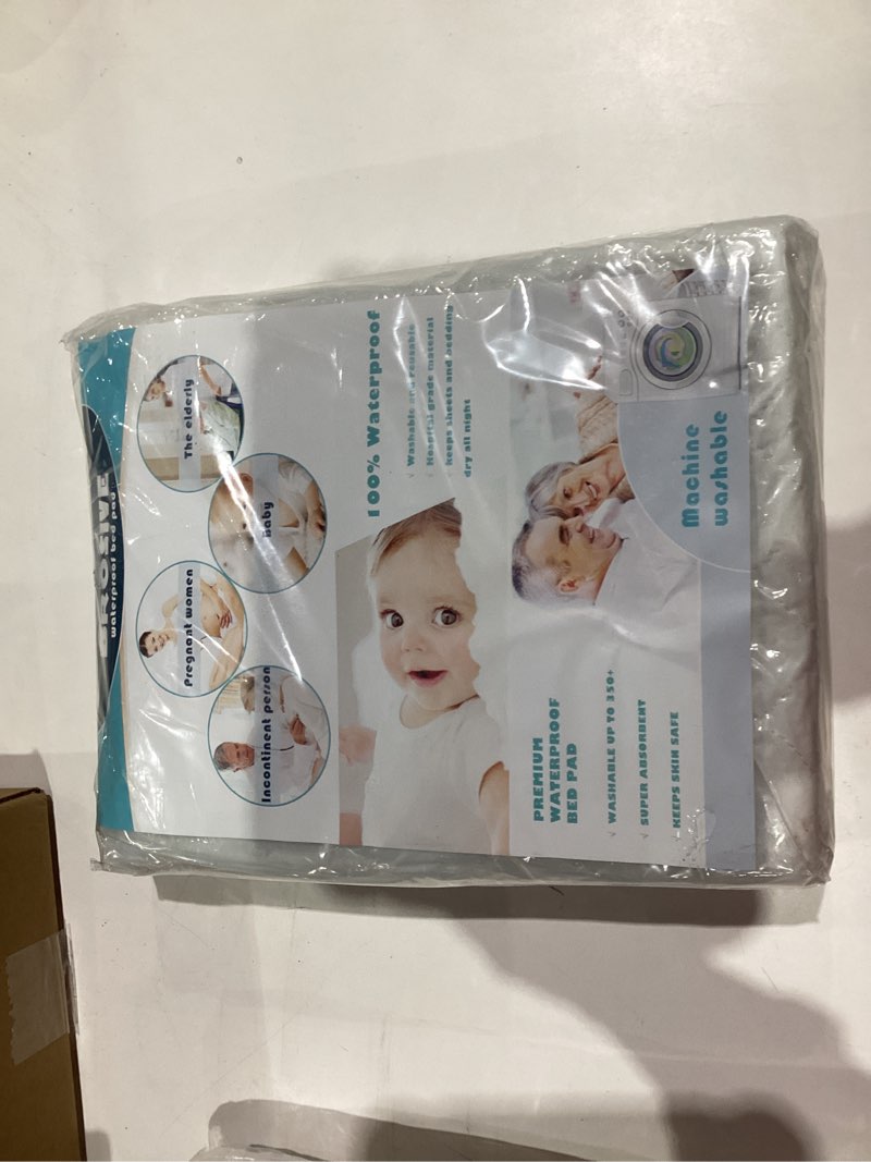 Condition photo showing Good Condition for Saddle Style Washable Bed Pad for Incontinence, Waterproof and Reusable Underpad with Tuck-in Sides, Leakage & Sweat Mattress Protector for Adults, King 36x72 inch Bed Pads, White White King 36x72 | 1 Pack