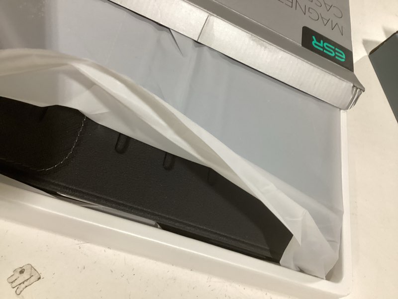 Condition photo showing Good Condition for ESR for iPad Pro 13 Inch Case (M5/M4) 2025/2024, Rotating Case with Removable Magnetic Cover, Adjustable Portrait/Landscape Stand, 9 Standing Angles, Shift Series, Black