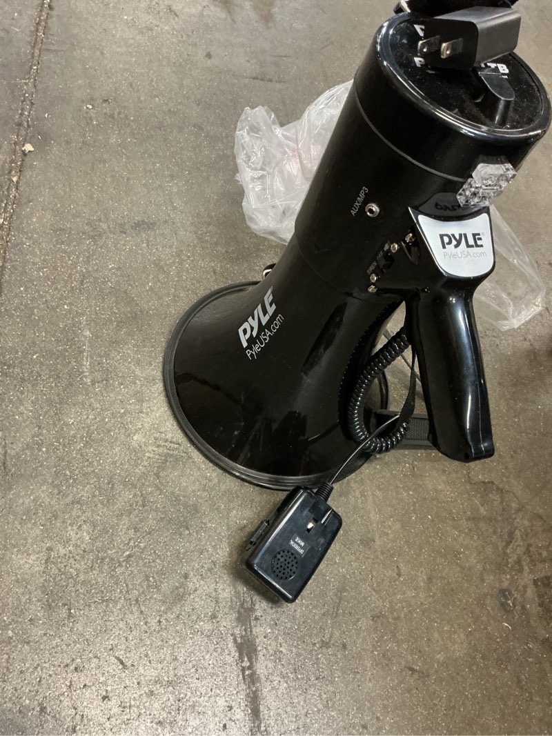 Condition photo showing Good Condition for pyle portable compact pa megaphone speaker with alarm siren & adjustable volume - 50w handheld lightweight bullhorn - with mic, aux in for mp3, 1200 yards range, rechargeable battery