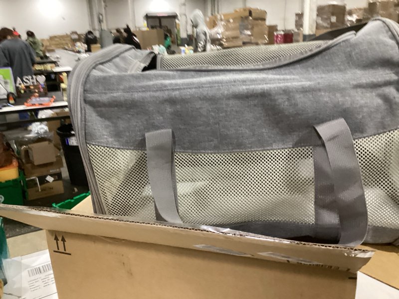 Condition photo showing New/Like New for cat carrying case - pet carrier airline approved, protable and breathable pet travel carrier removable fleece pad, collapsible cat carrier dog carrier for medium cats small cats dogs (x-large, grey) 20.0"l x 13.0"w x 13.0"h grey