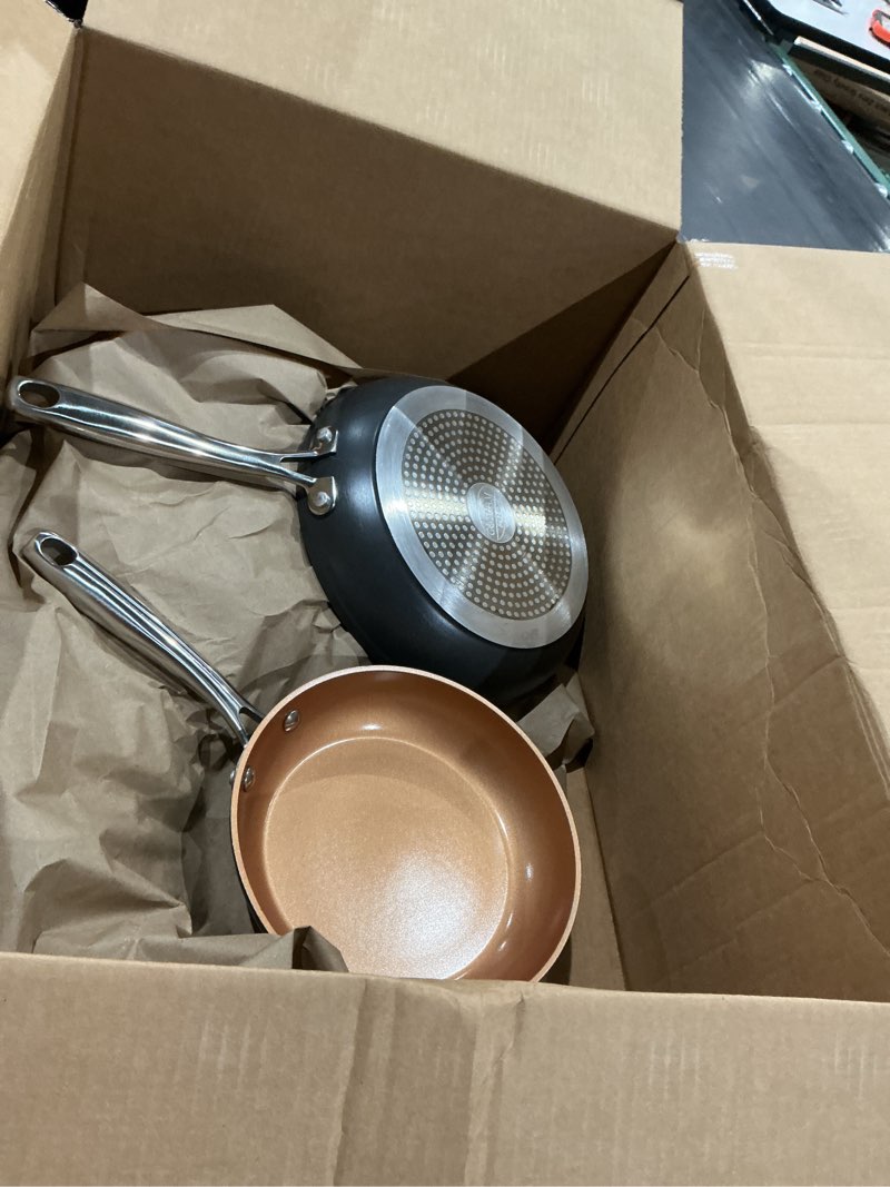 Condition photo showing Good Condition for gotham steel pro 3 pc hard anodized ceramic frying pans set, 8” 10” 12” nonstick frying pans skillet with non toxic ceramic & titanium coating, induction ready, oven and dishwasher safe - copper