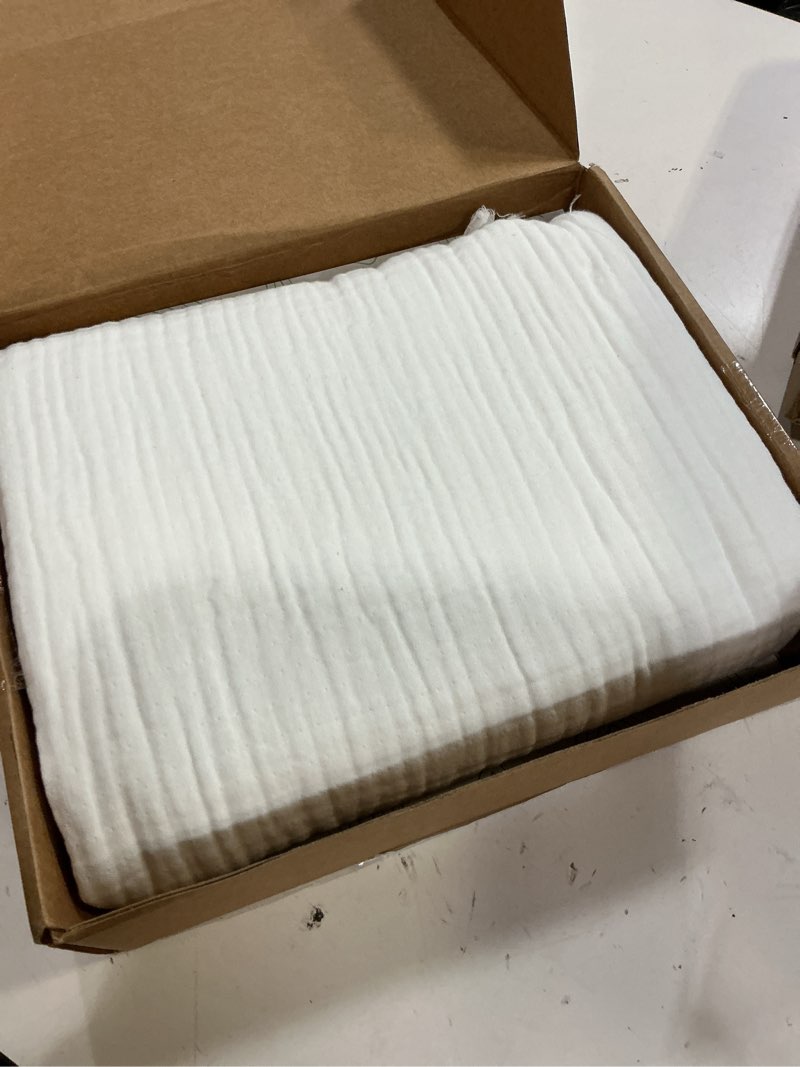 Condition photo showing Good Condition for salt earth 100% cotton muslin throw blanket, gauze blanket 50"x60" throw with tassel 4 layered for couch, bed, living room, lightweight & all season blankets & throws, nature & skin friendly(white) white gauze - 50"x60" throw with tassel