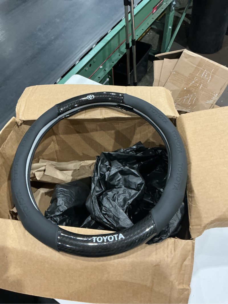 Condition photo showing Good Condition for toyota steering wheel fining