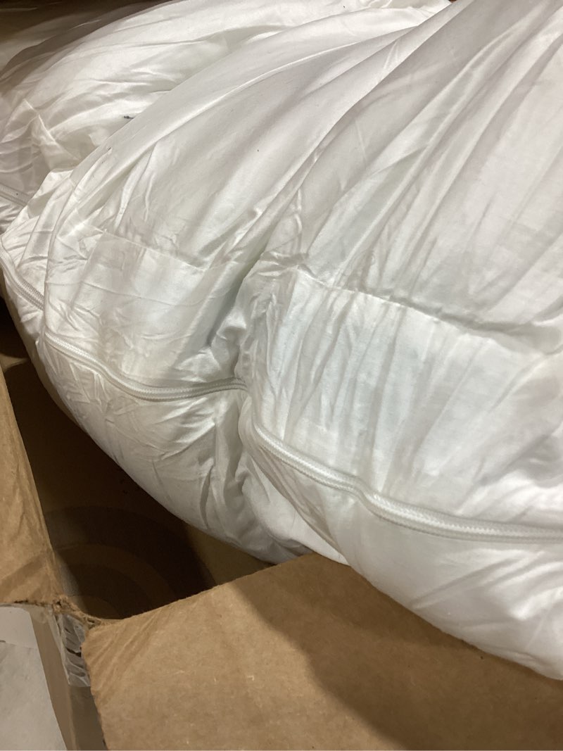 Condition photo showing As Is for ACCURATEX Pillows King Size Set of 2, Hybrid Shredded Memory Foam Pillow[Adjustable Loft], Fluffy Down Alternative Fill Removable Cotton Cover, Firm Supportive Pillow for Side Back Sleepers White King (Pack of 2)