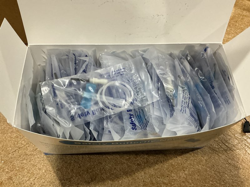 Condition photo showing New/Like New for 100 pack butterfly needles collection needles blood collection set with holder sterile individual packaging for laboratories and veterinary (style1,23g x 3/4" x 12",blue)