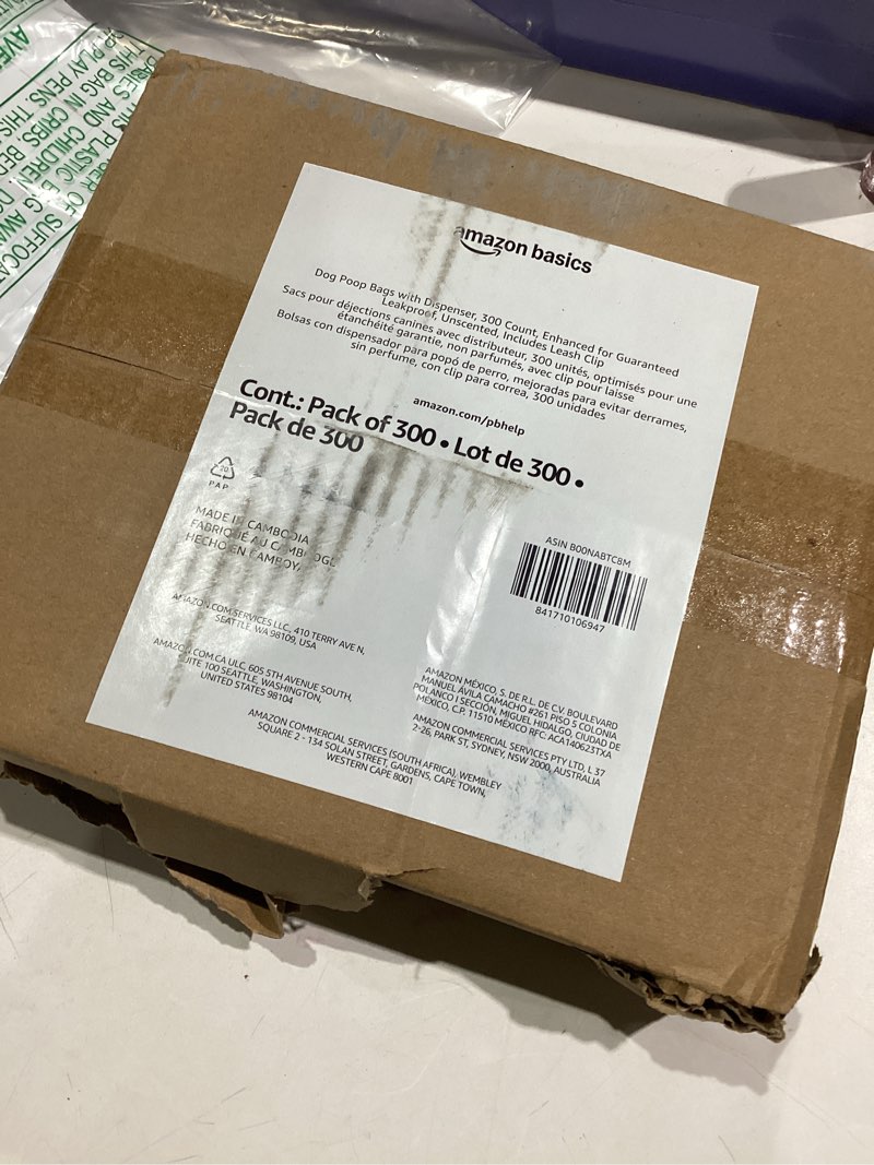 Condition photo showing Good Condition for Amazon Basics Dog Poop Bags with Dispenser, 300 Count, Enhanced for Guaranteed Leakproof, Unscented, Includes Leash Clip