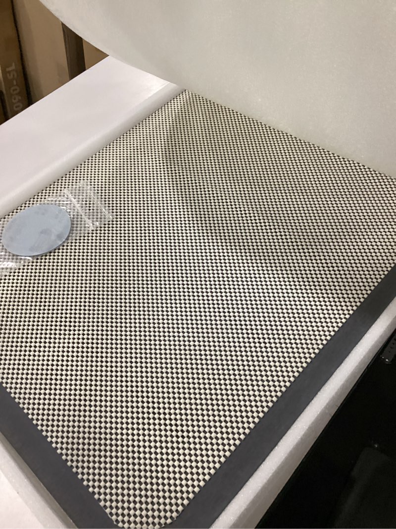 Condition photo showing New/Like New for yolife stone bath mat large, 32" x 20" diatomaceous earth bath mat for bathroom, super absorbent quick drying bathroom stone mat, non-slip diatomite shower mat, easy to clean, dark grey