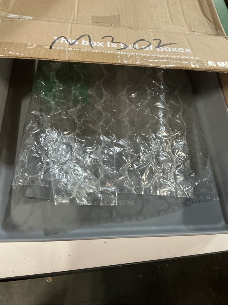 Condition photo showing As Is for PetSafe ScoopFree Stainless Steel Reusable Cat Litter Tray with Magnetic Waste Shield & 4.3 lb Bag Fresh Scent Premium Crystal Litter