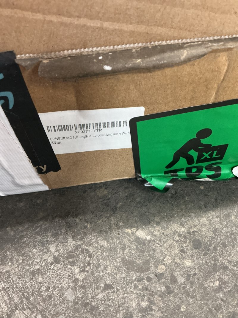 Condition photo showing New/Like New for full length mirror