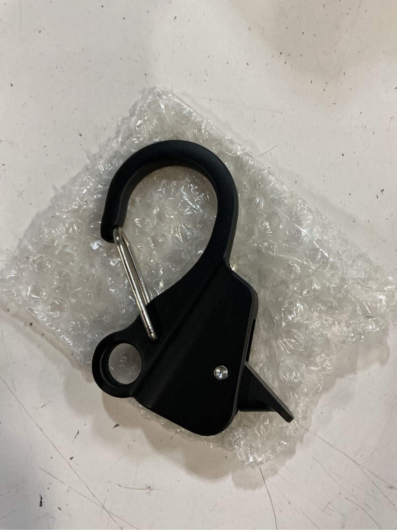 Condition photo showing New/Like New for quick release boat fender clip boat bumper clip black 4