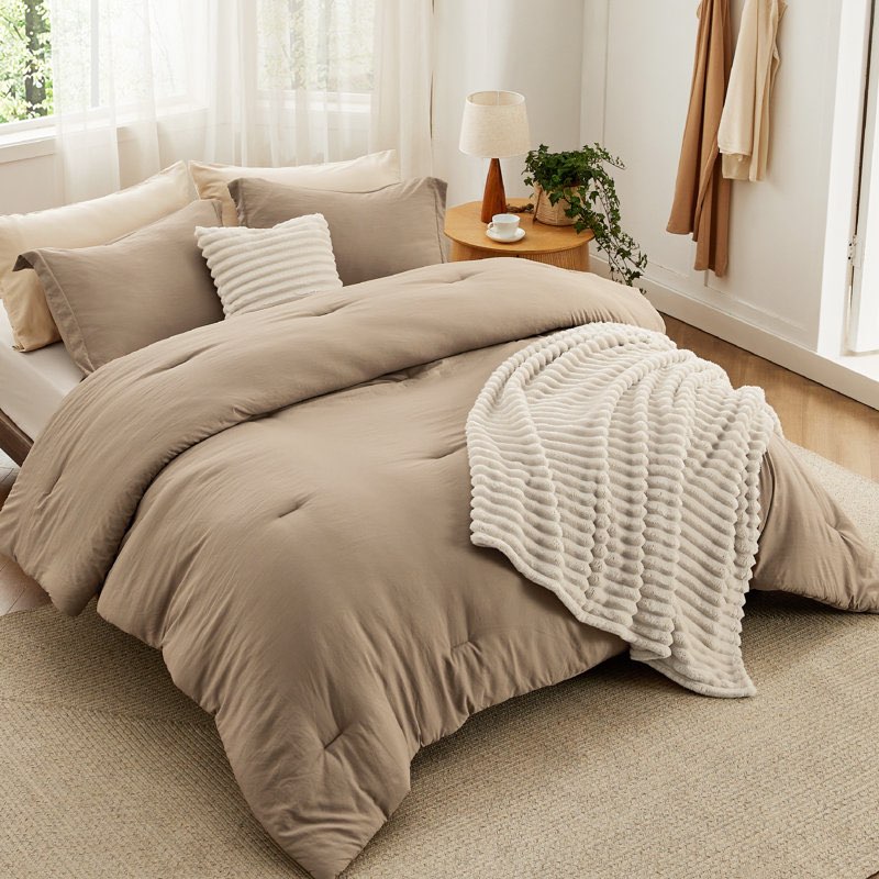 Bedsure All Season Boho Comforter Set With Throw Blanket And Decorative Pillow twin 