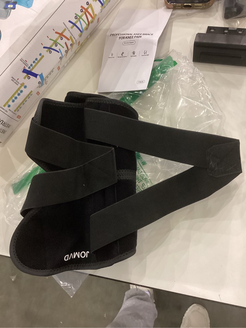 Condition photo showing As Is for Knee Brace for Knee Pain, Meniscus Tear, Adjustable Knee Support with Side Spring Stabilizers for Meniscus Tear, Arthritis, Patella Stability, Knee Pain Relief, Women and Men Black Medium