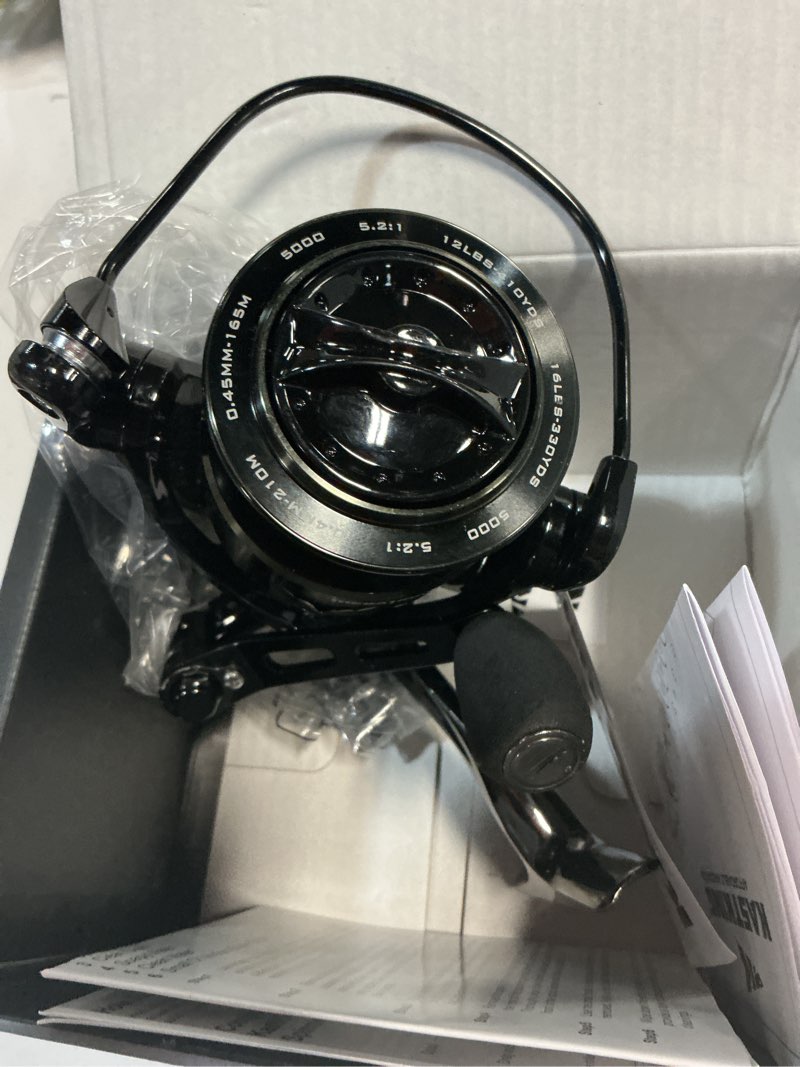 Condition photo showing Good Condition for kastking megatron spinning reel, freshwater and saltwater spinning fishing reel, rigid aluminum frame 7+1 double-shielded stainless-steel bb, over 30 lbs. carbon drag, cnc aluminum spool & handle 5000