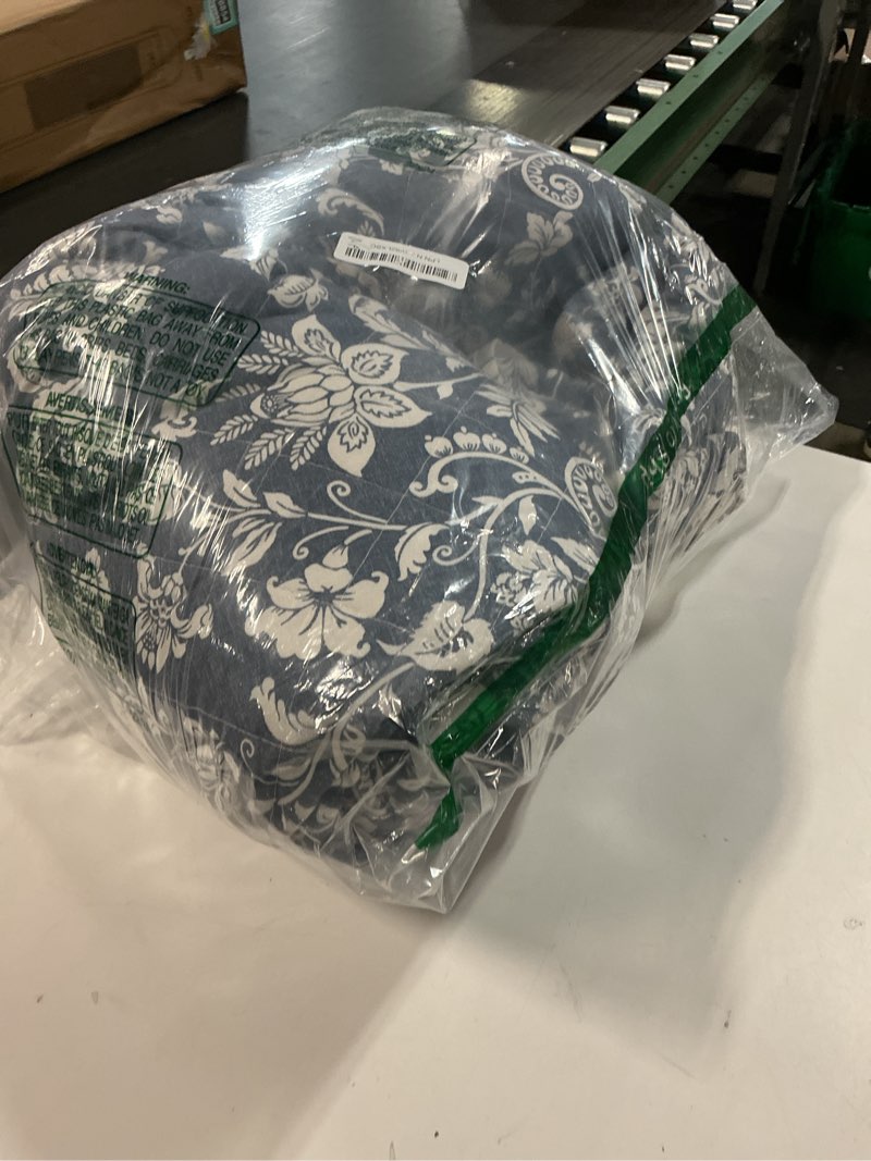 Condition photo showing As Is for Quilt Set King Size, Oxford Blue Floral Quilt Sets, Reversible Bedspread Lightweight and Breathable for All Seasons, Soft Quilted Bedspread with 2 Pillow Shams Oxford Blue King