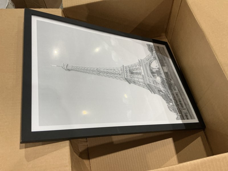 Condition photo showing Good Condition for upsimples 12x18 picture frame, display pictures 11x17 with mat or 12 x 18 without, wall hanging poster frames, black, 1 pack black 12x18