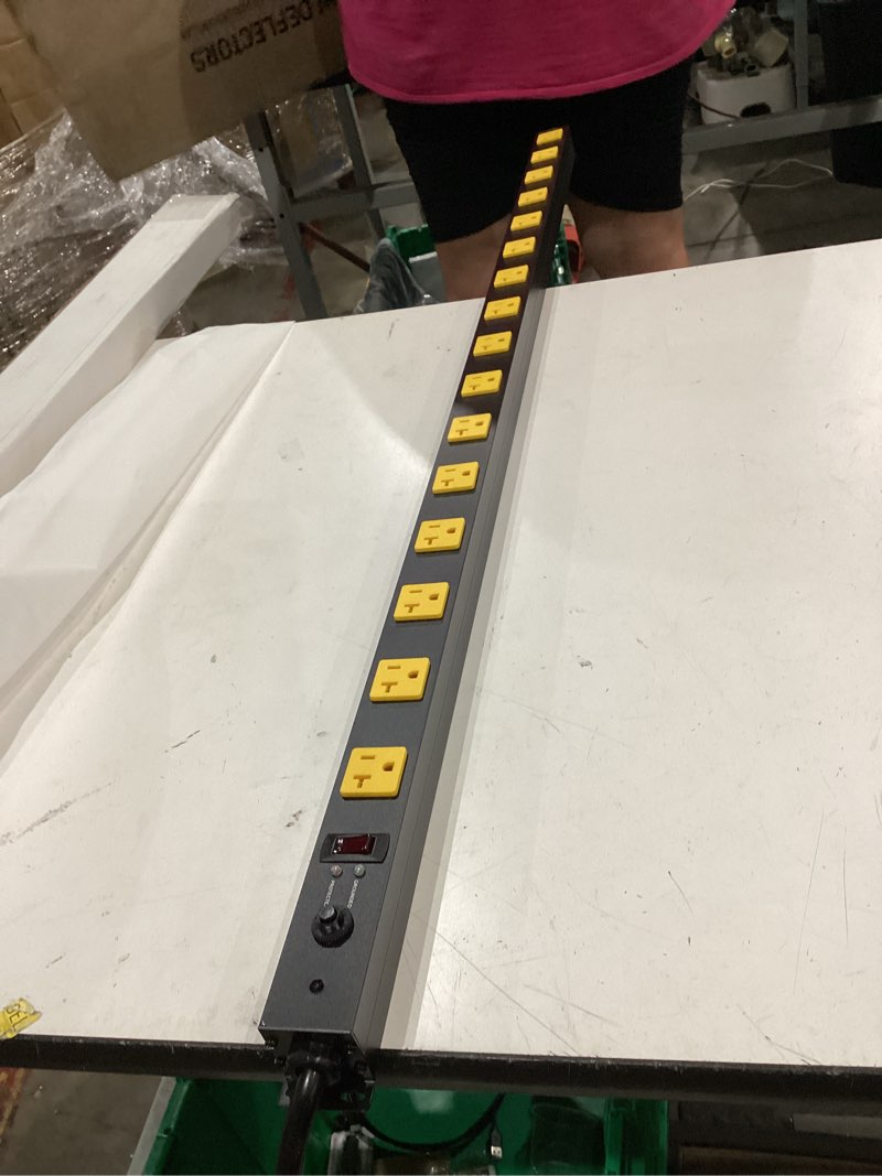 Condition photo showing Good Condition for hhsoet 16 outlet long power strip, 10ft heavy duty power strip with 4800j surge protection, 20a mountable wide-spaced outlets for home, office, garage & workshop - etl certified 10ft yellow