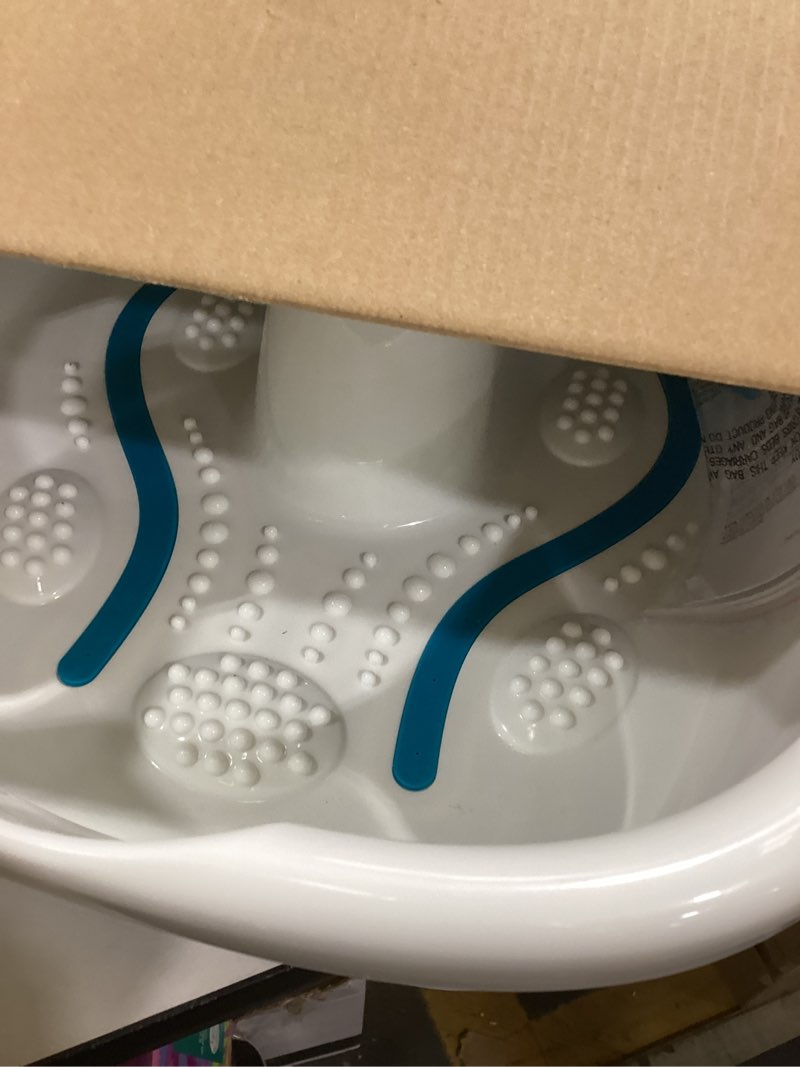 Condition photo showing Good Condition for Homedics Bubble Mate Foot Spa, Toe Touch Controlled Foot Bath with Invigorating Bubbles and Splash Proof, Raised Massage Nodes and Removable Pumice Stone