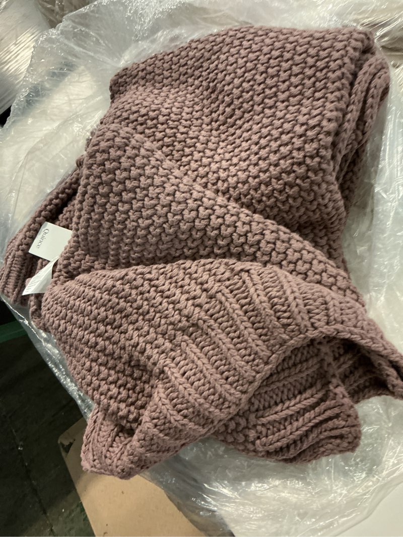 Condition photo showing Good Condition for cotton fisherman throw color: fig size: 50x60