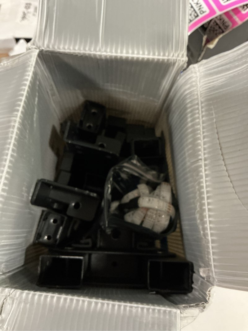 https://lotting-media.assets.bidfta.com/lotting_17eb036c-5890-4f50-a86c-633337db8ea3