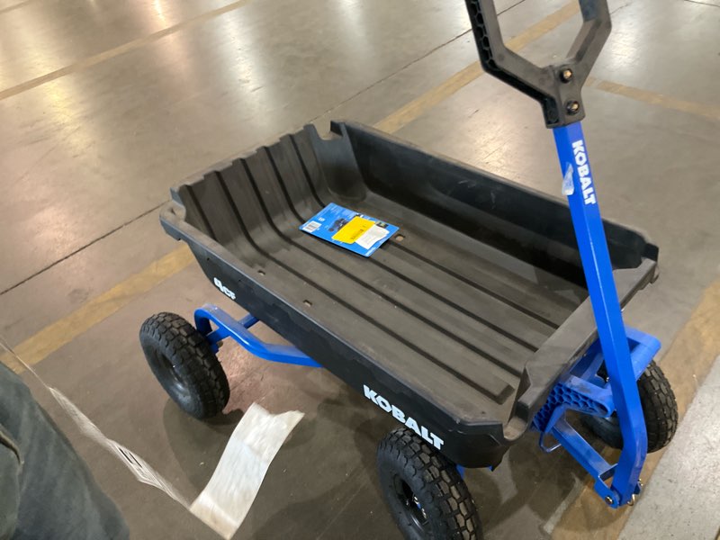 Condition photo showing Good Condition for kobalt 4-cu ft poly yard cart