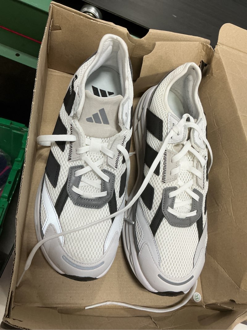 Condition photo showing As Is for adidas mens adistar 3 sportswear lace up sneakers shoes casual - grey 9.5 white/black/dash grey