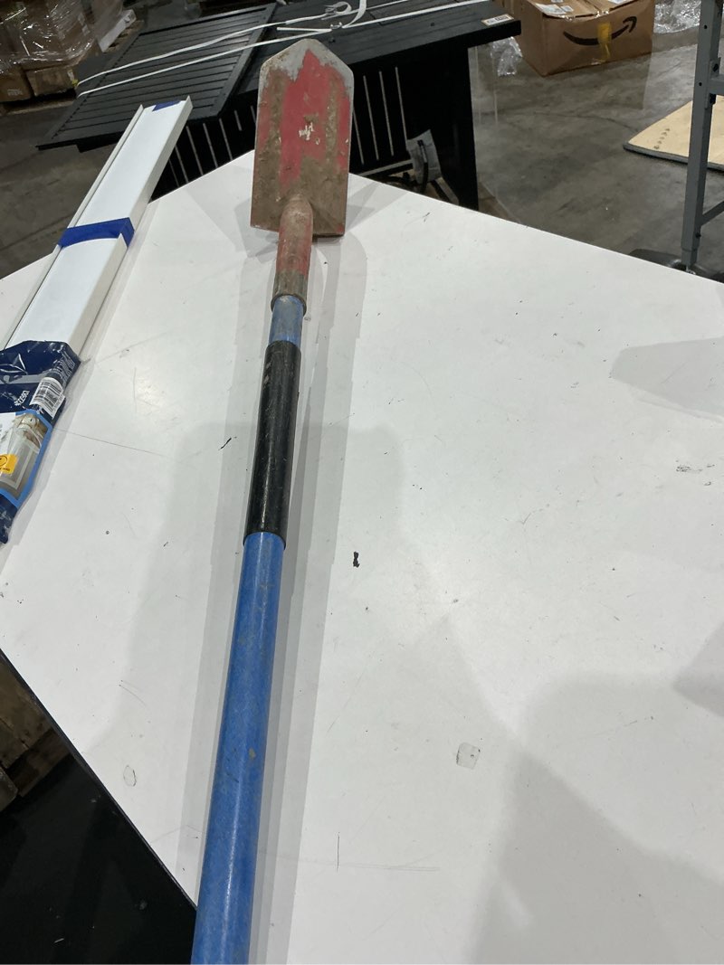 kobalt 46-in fiberglass handle trenching spade