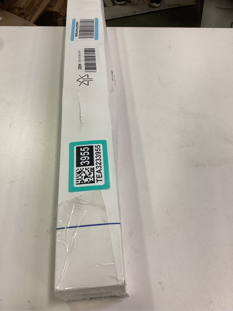 https://lotting-media.assets.bidfta.com/lotting_17fbf6a3-5569-4775-8031-3d5b0899a349
